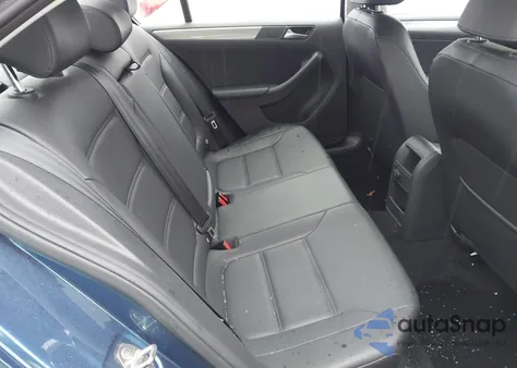 2018 Volkswagen Jetta 1.4T Se/1.4T Wolfsburg Edition from USA, damaged, VIN 3VWDB7AJ6JM239804